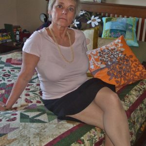 Nouvelle dans la région, prête à kiffer ! Mireille - rencontre-Cougar-Grenoble