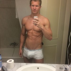 Urgente envie de bousculer la routine Lena - rencontre-Milf-Lyon