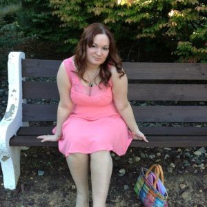 Elise - rencontre-Naturiste-Issy-les-Moulineaux